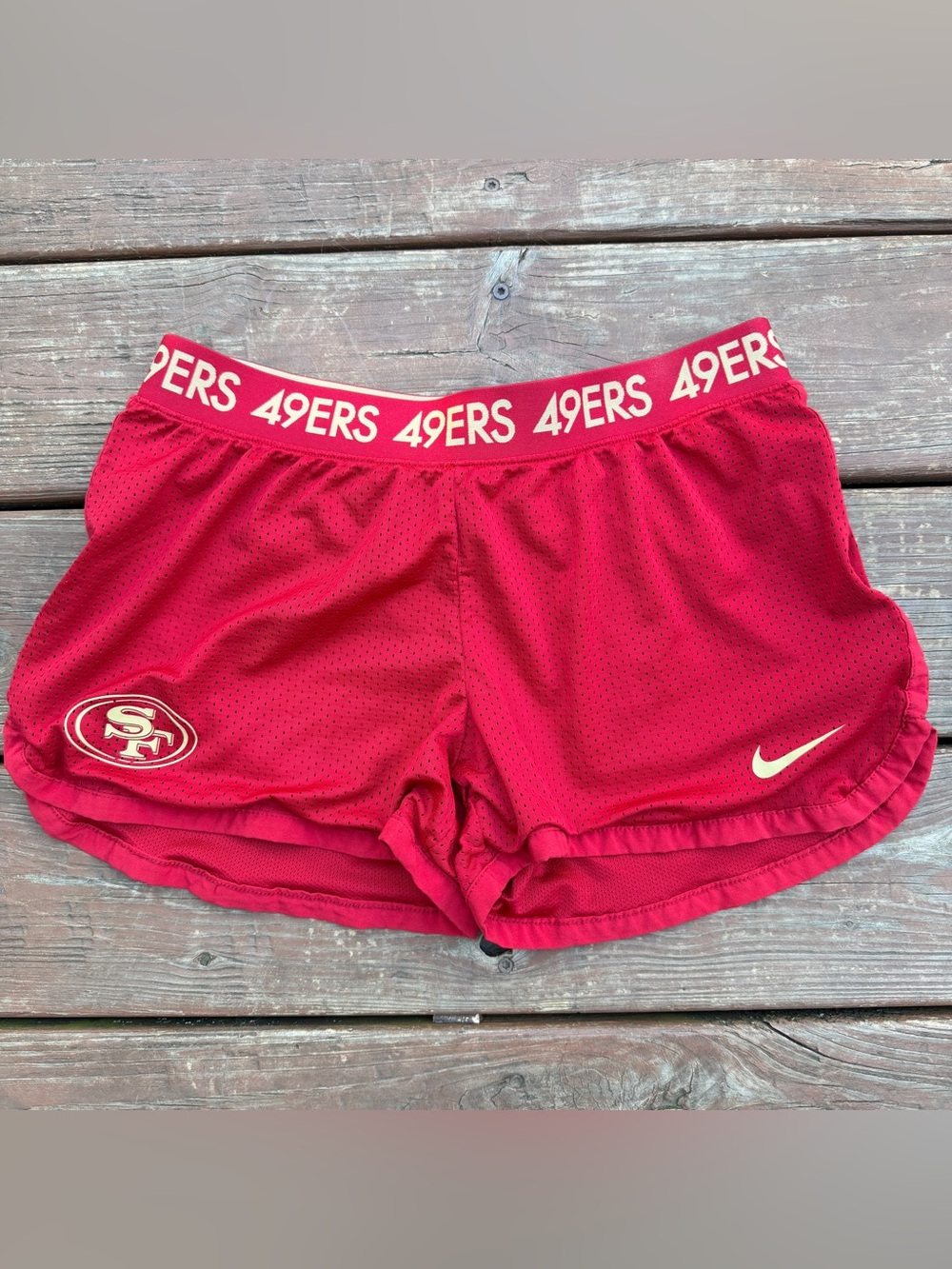 Nike Dri-FIT 49ers Shorts Red Women’s Medium NFL Team Apparel Running Athletic